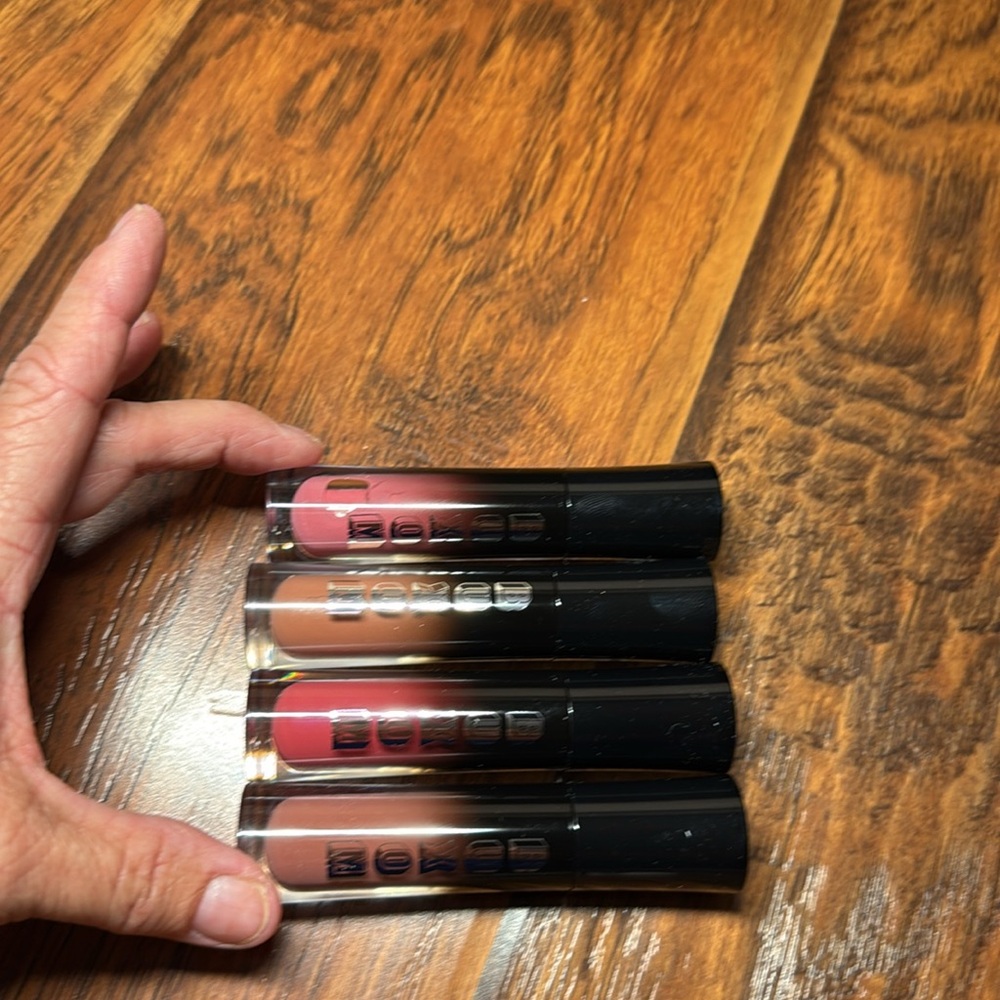 Buxom seductive lip plumper gloss. Lover, Wandress, Centerfold, Instigator. New